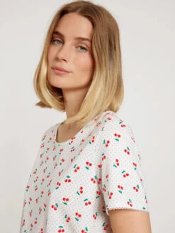 Calida Pyjama Short Coton Cerise FRUITY DREAMS -Velours Intime Boutique Calida Fruity Dreams Kurz Pyjama rot weiss 43253 136 4