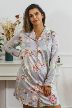 Chemise De Nuit Liquette Boutonnée Satin Flores