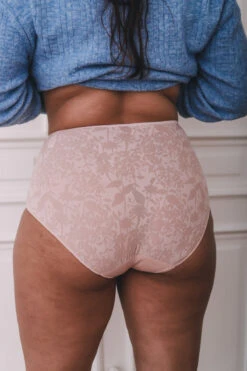 Velours Intime Boutique -Velours Intime Boutique IMG 9529