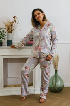 Pyjamas Boutonnée Satin Flores