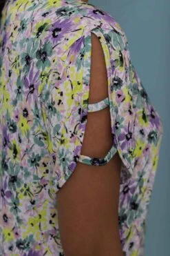 Robe De Plage Fleurie Manche Courte Viva -Velours Intime Boutique robedeplagemanchecourtefleurie 3