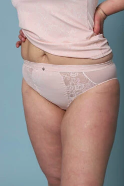 Culotte Haute Confort Dentelle Rose Poudré