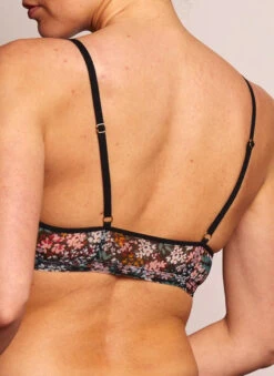 Soutien-gorge Triangle Gardenia 7 Soutien-gorge Triangle Gardenia -Velours Intime Boutique soutien gorge culotte dos tulle gardenia porter esquisse