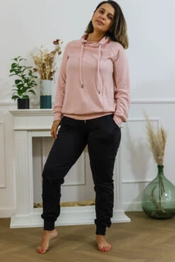 Ensemble Détente Jogging Noir Et Sweet Rose